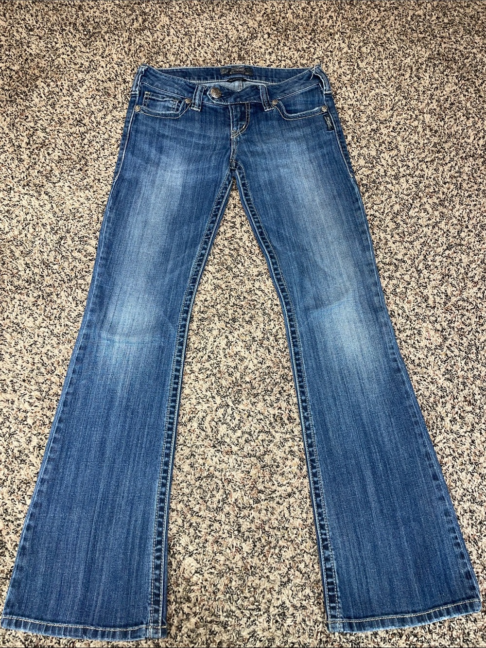 Silver Bootcut Tuesday Jeans Medium Blue Woman’s Size 27 | EUC